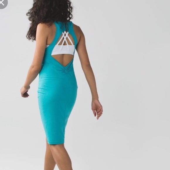 🍋Lululemon NWT Go For It Dress Size 8 Open Back - Picture 2 of 7